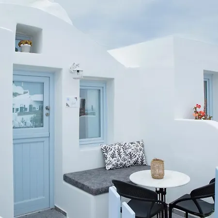 Aris Caves Apartment Oia (Santorini)